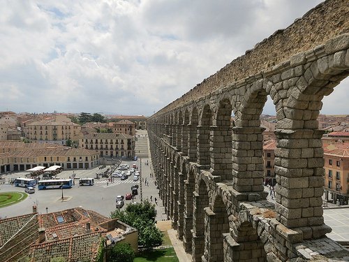 acqueduct of segovia